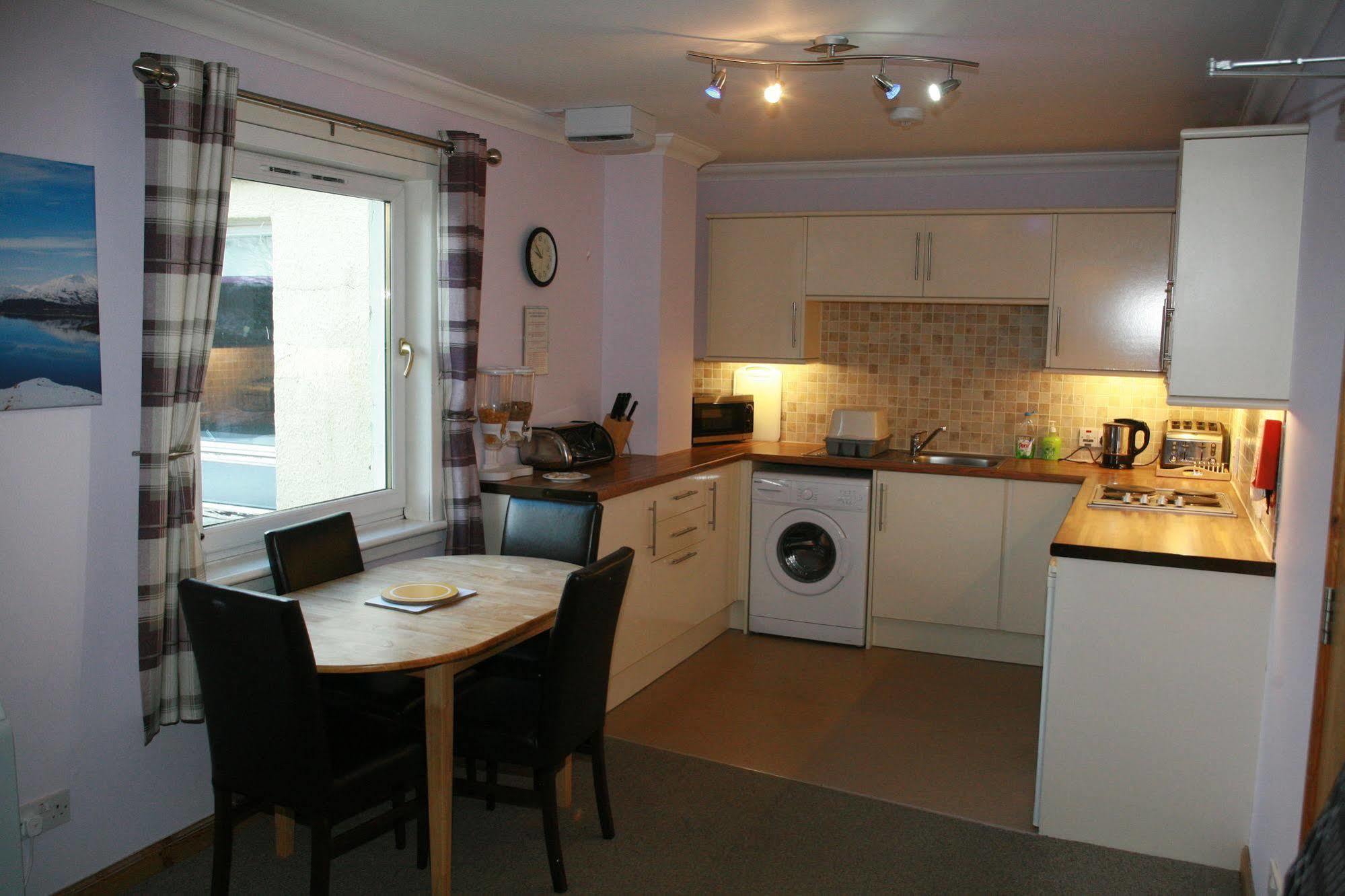 Glenlochy Nevis Bridge Apartments Fort William Ngoại thất bức ảnh